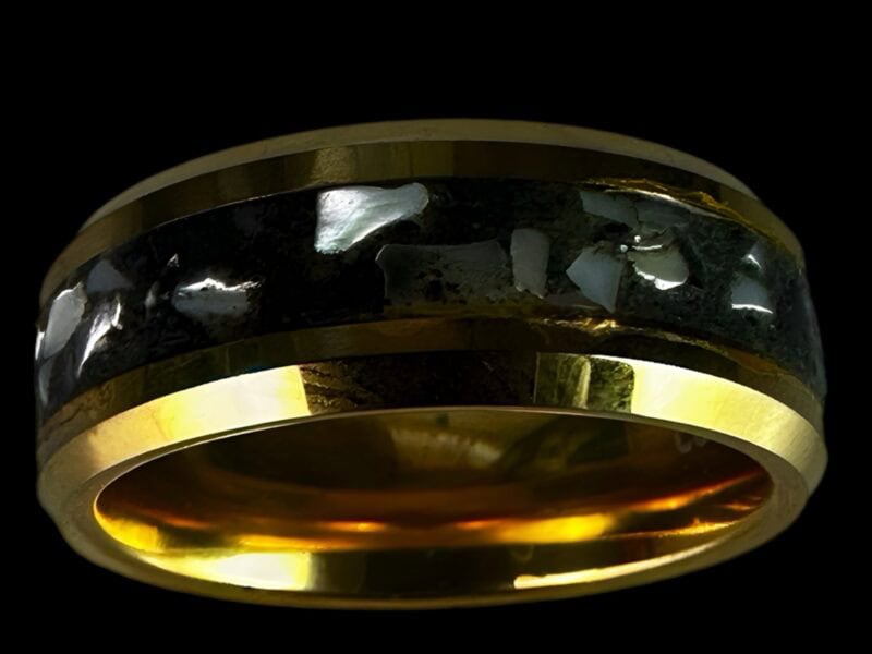 Golden Hunter - Nordic gold ring with mother of pearl and megalodon inlay