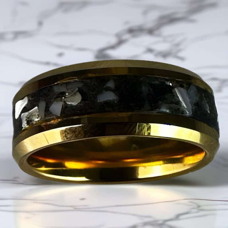 Golden Hunter - Nordic gold ring with mother of pearl and megalodon inlay